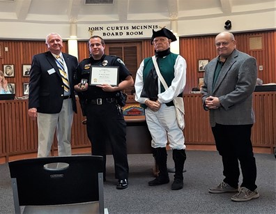 Aberdeen Police Lt. Jesse J. Smith Receives The Sandhills SAR Chapter Heroism Award